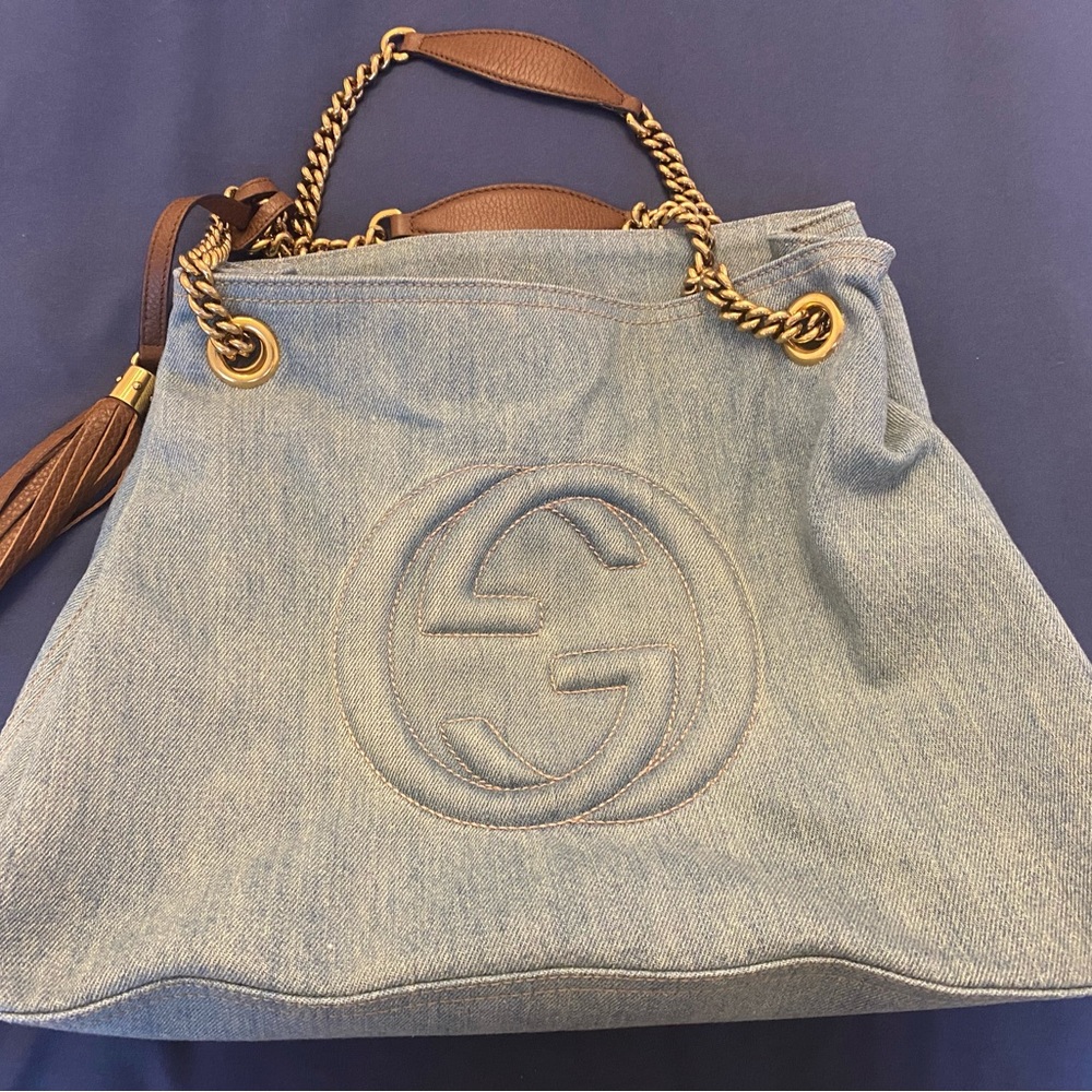 Gucci medium soho light denim chain bag 100% authentic EUC